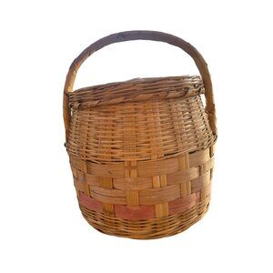 Vintage Woven Basket With Lid & Handle